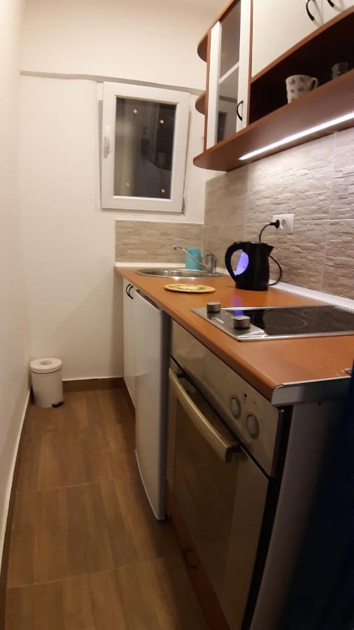 Azzurro Studio Apartment ベオグラード エクステリア 写真