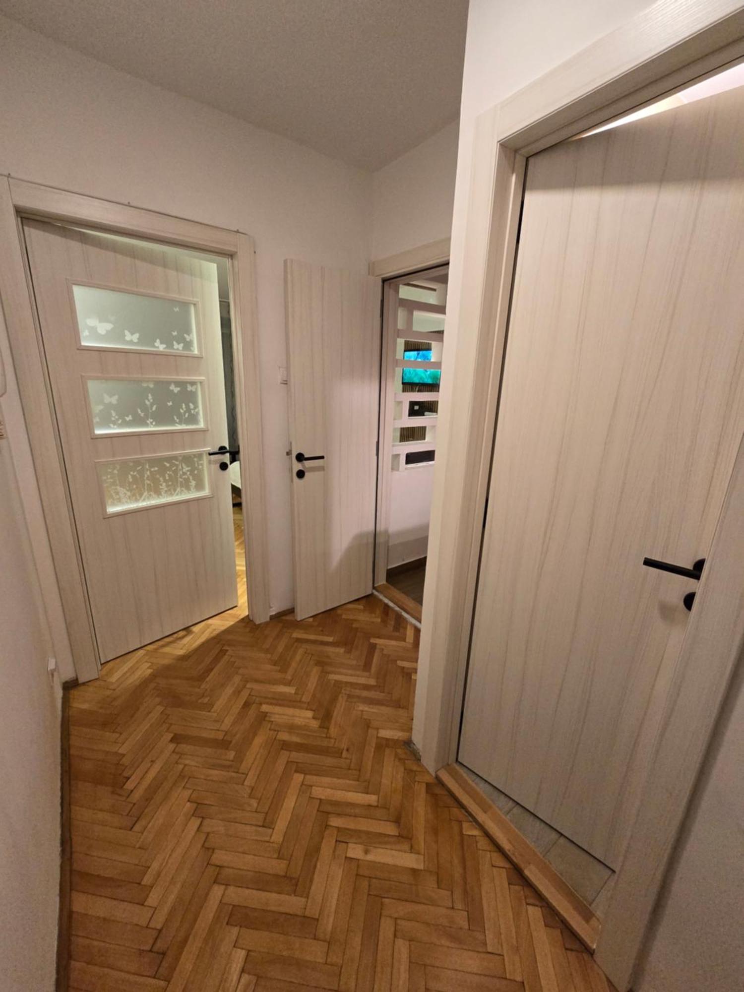Azzurro Studio Apartment ベオグラード エクステリア 写真