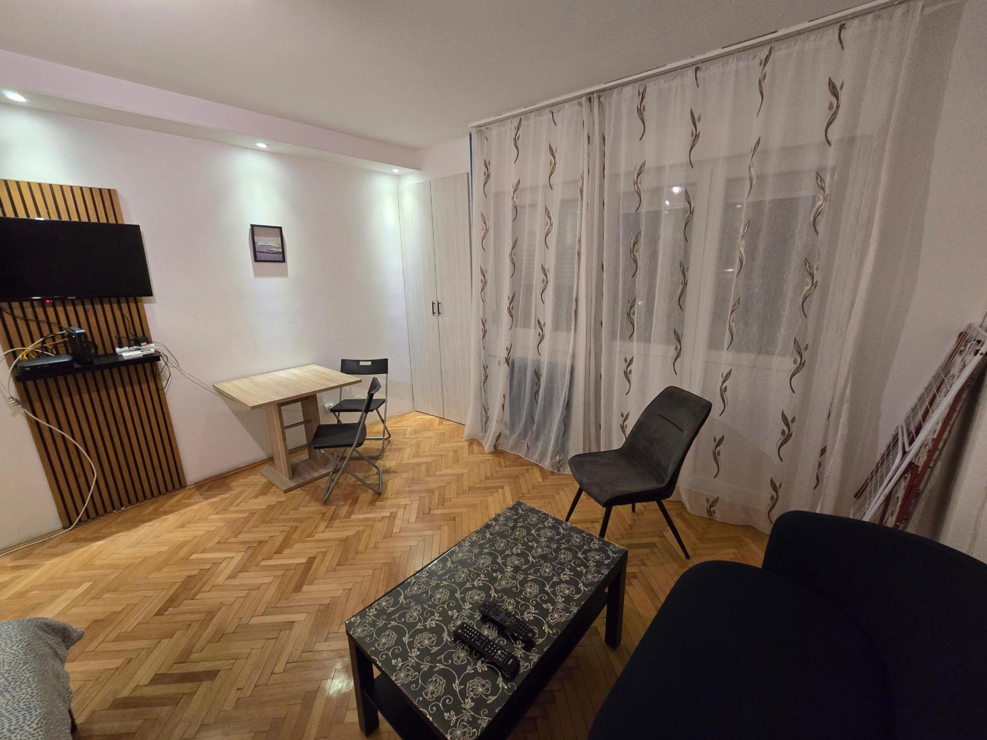 Azzurro Studio Apartment ベオグラード エクステリア 写真