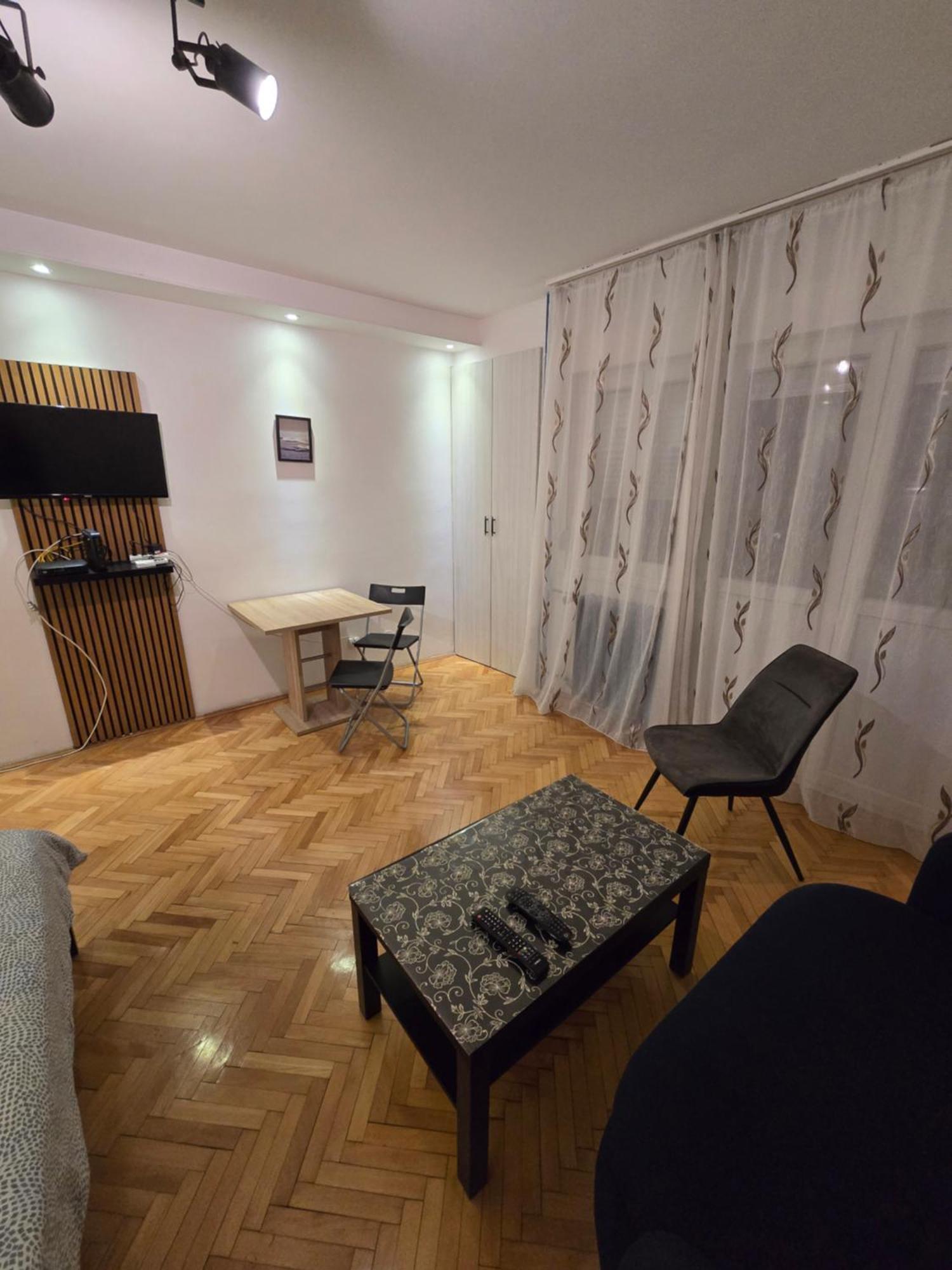 Azzurro Studio Apartment ベオグラード エクステリア 写真